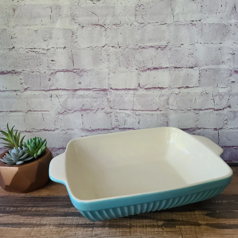 Ethos UK Design Aqua Cream Fluted Ceramic Rectangular Baking Serving Dish 10x12